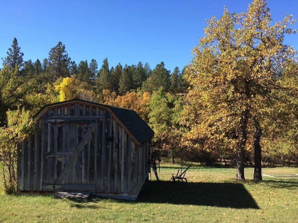 Lytle Creek Inn Bed And Breakf Devils Tower Exterior foto